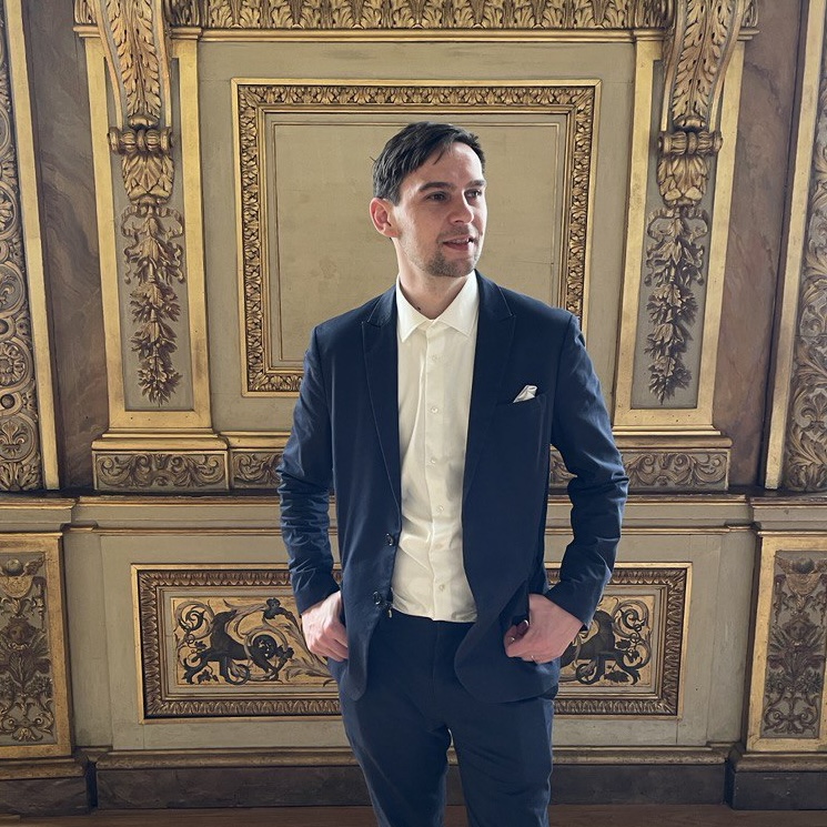 Copyright by Maximilian Tabor